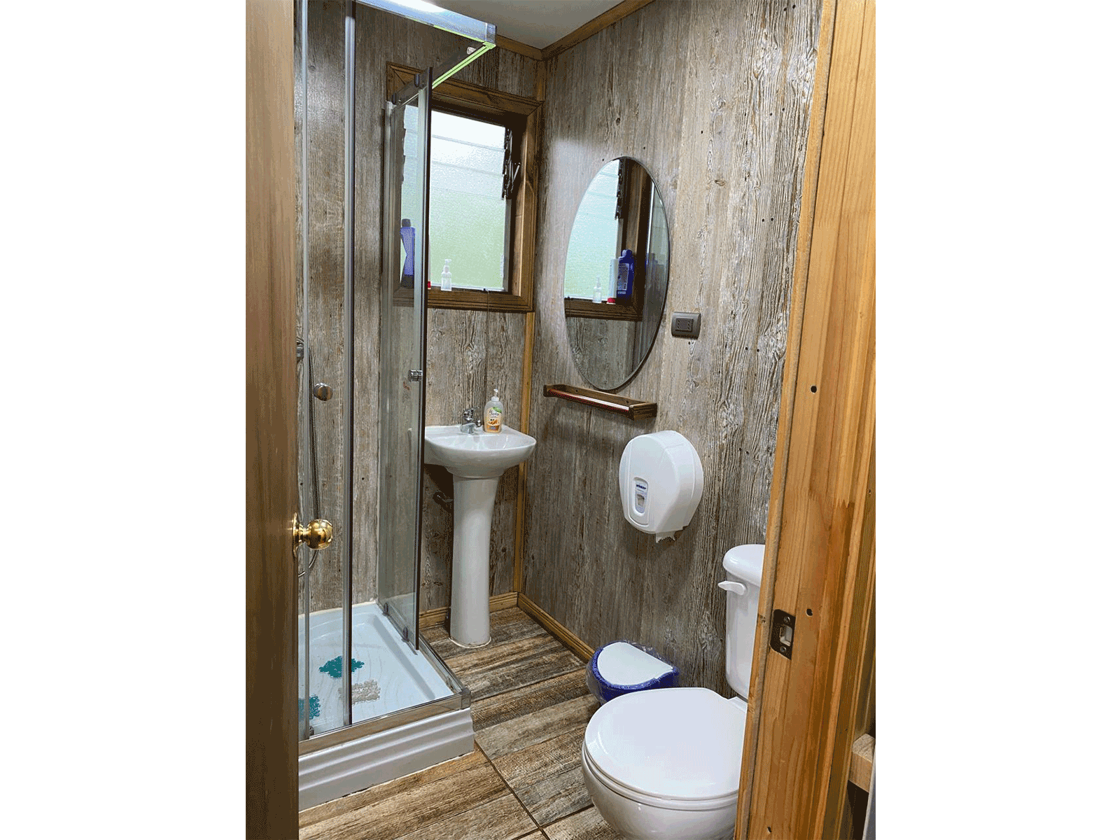 WhatsApp-Image-2024-04-14-at-6.351111